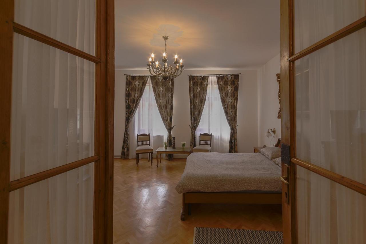 Illo Tempore - Ultracentral Apartment ซิวิโชอารา ภายนอก รูปภาพ